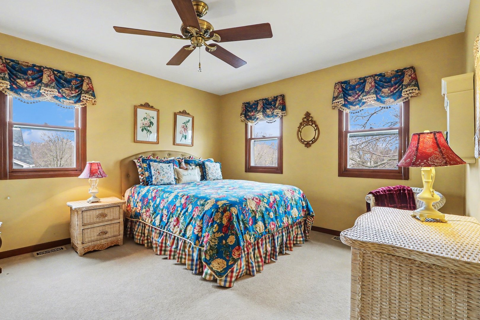 570 Violet Lane Batavia, IL 60510 - Photo 23 of 28 a bedroom with a bed and painting on the wall