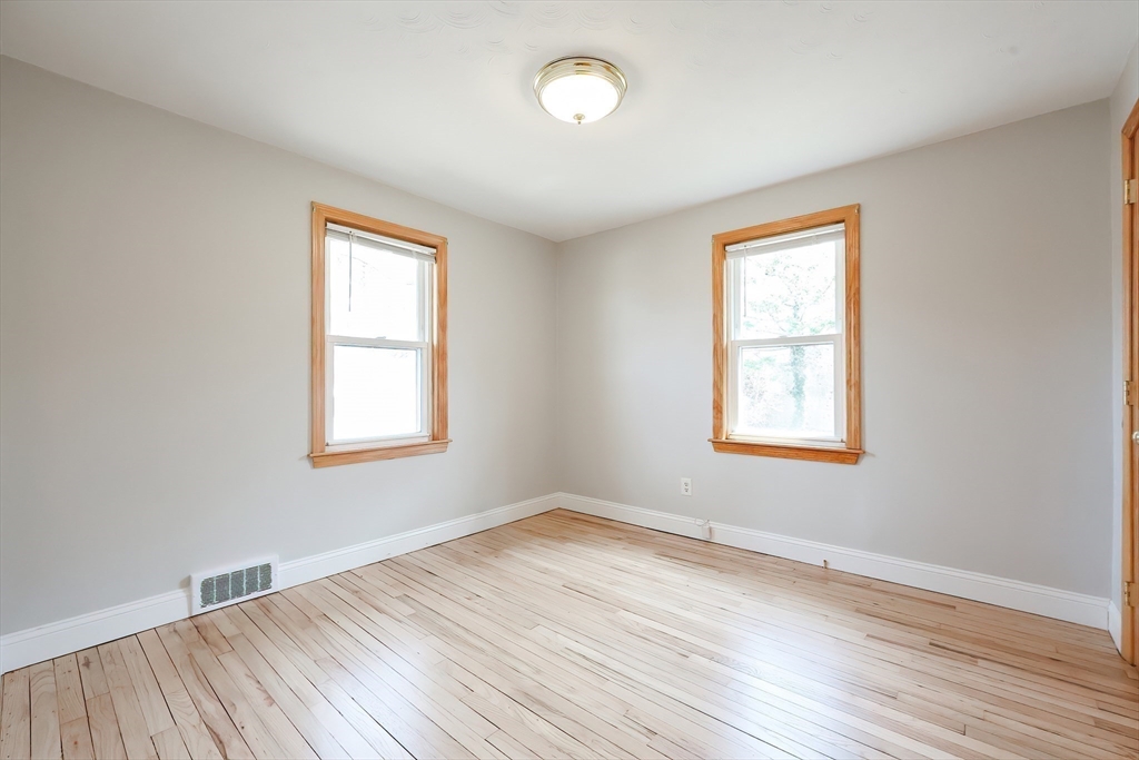 149 Carpenter Road Walpole, MA 02081 - Photo 24 of 42