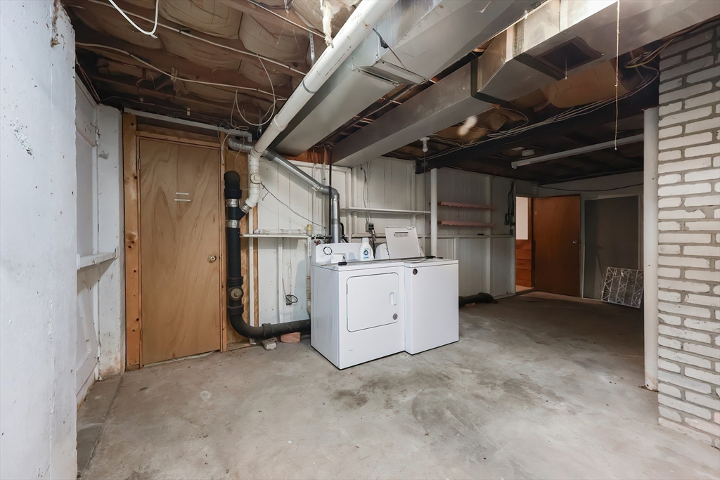 149 Carpenter Road Walpole, MA 02081 - Photo 34 of 42