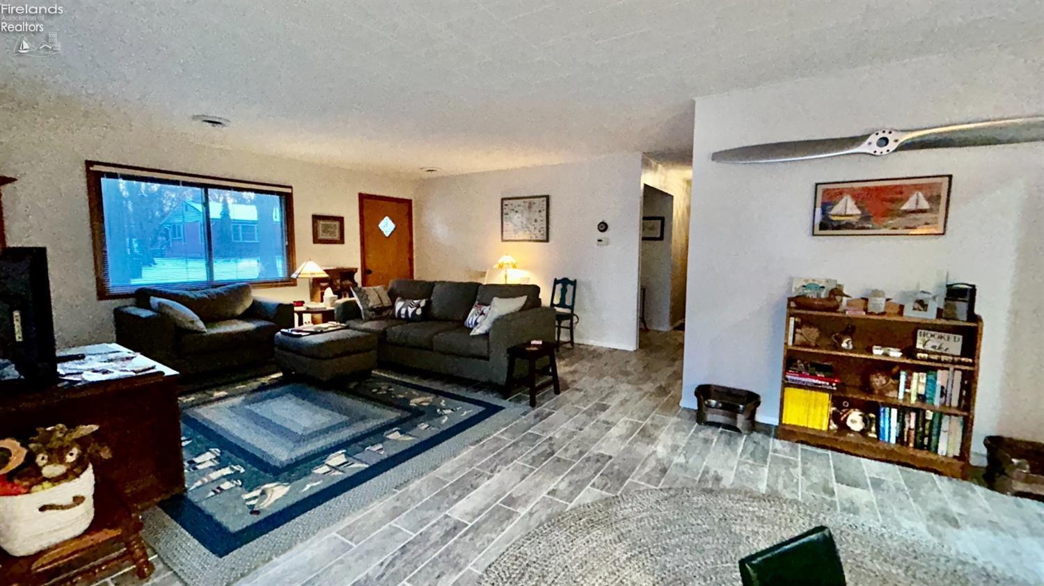 45 Airline Road Put In Bay, OH 43456 - Photo 8 of 66 Gallery Image 8