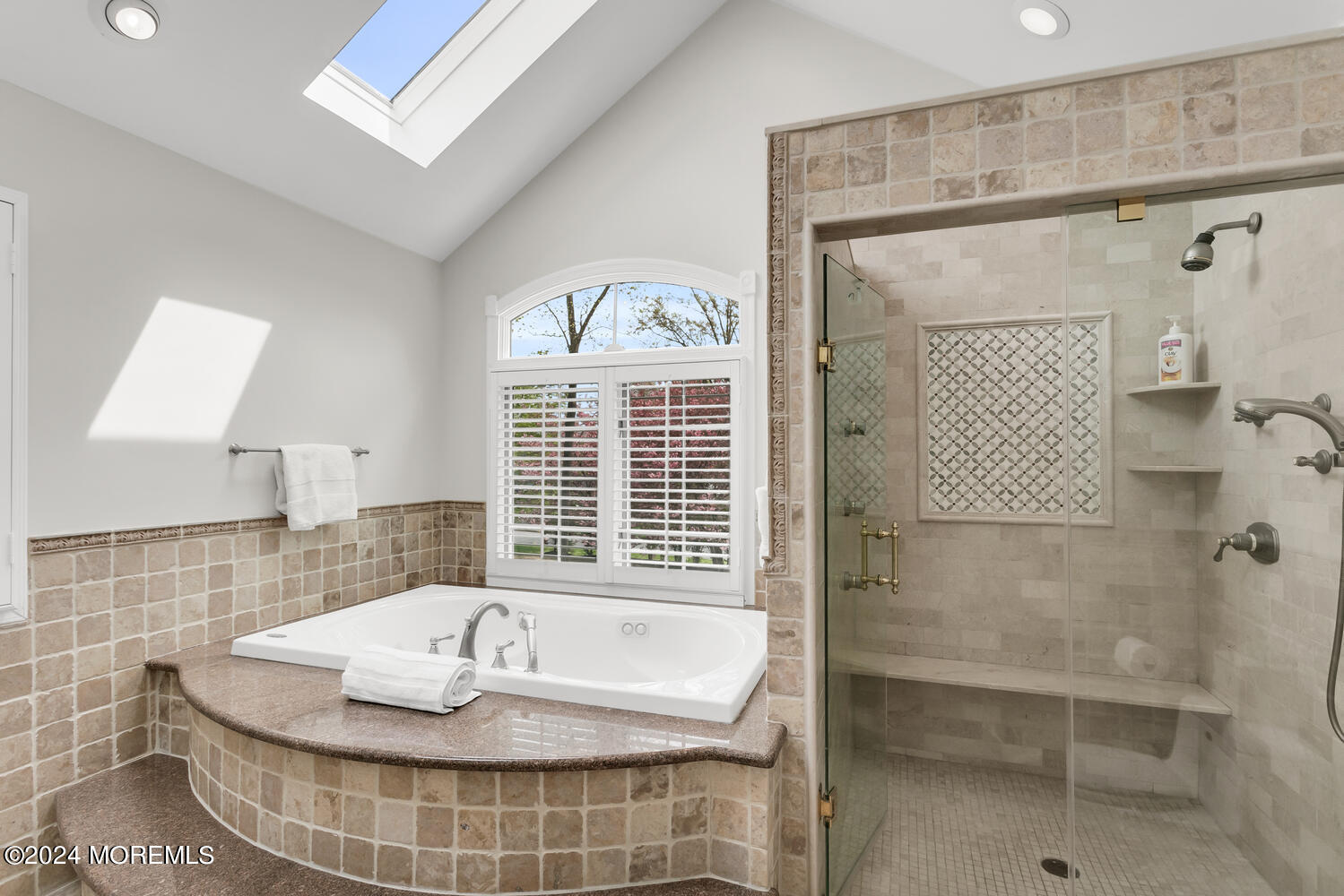 61 Hance Road Fair Haven, NJ 07704 - Photo 17 of 37 mba