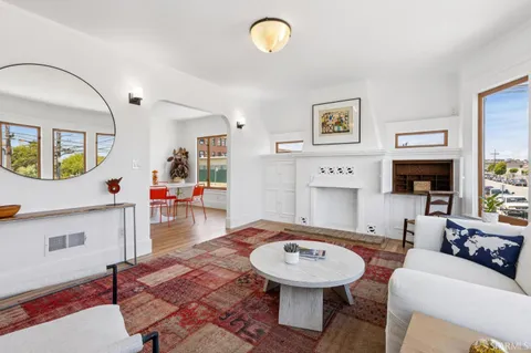 $1,368,000 | 400 Goettingen Street, San Francisco, CA 94134