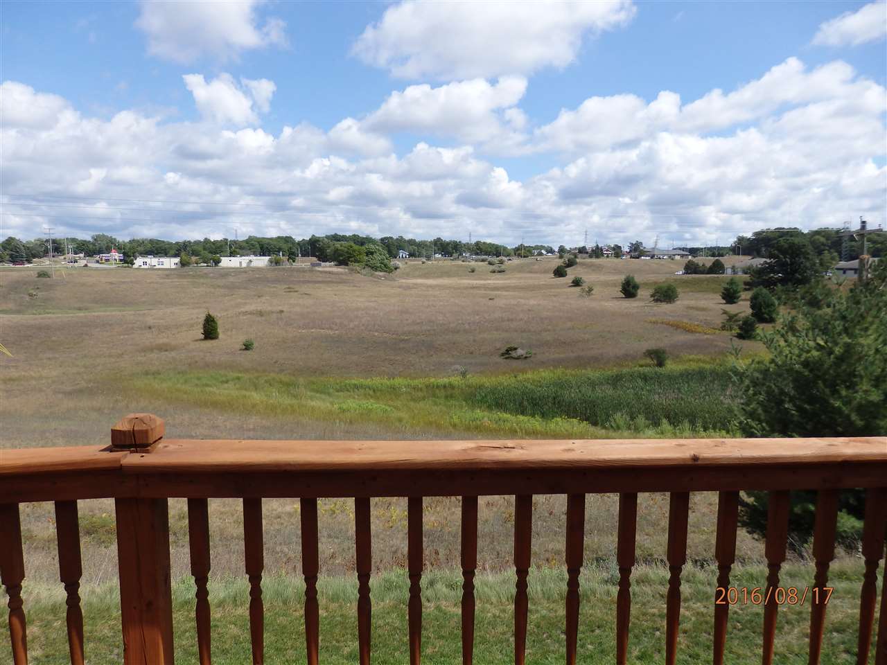 1807 Pine Ridge Drive Manistee, MI 49660 - Photo 8 of 21 1822084-7.JPG