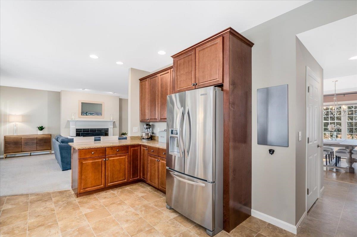 8 Grapevine Road Merrimack, NH 03054 - Photo 8 of 45
