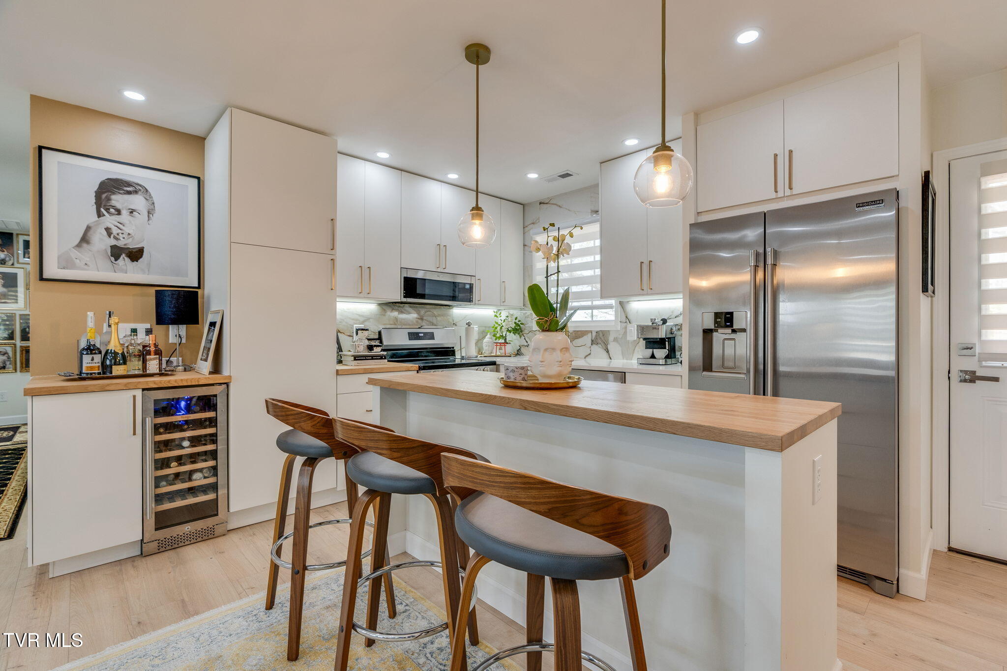 1817 Ridgemont Drive Greeneville, TN 37745 - Photo 7 of 19 Kitchen 2