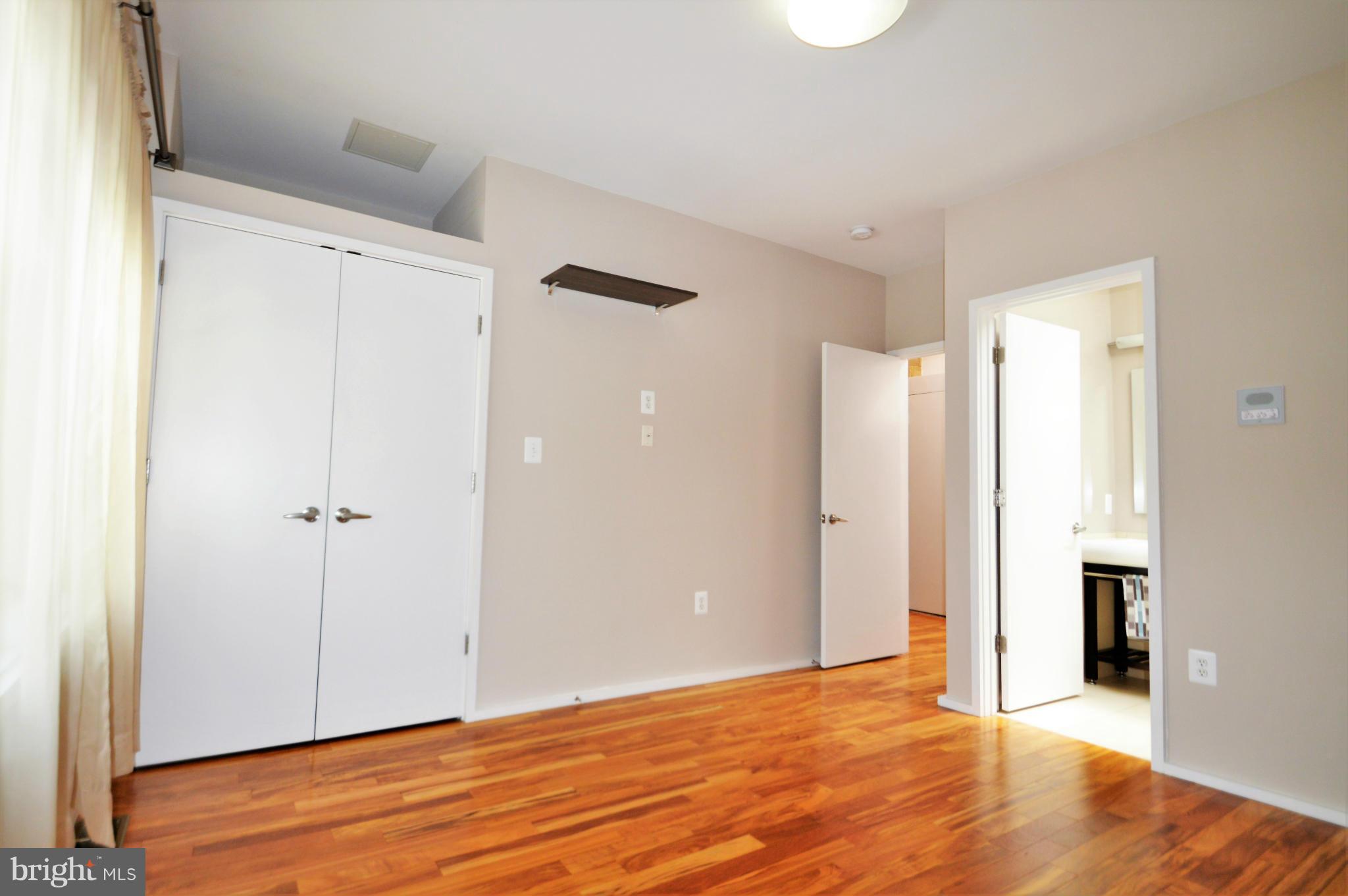 1613 Gales Street Northeast Washington, DC 20002 - Photo 12 of 28 Bath (Master)