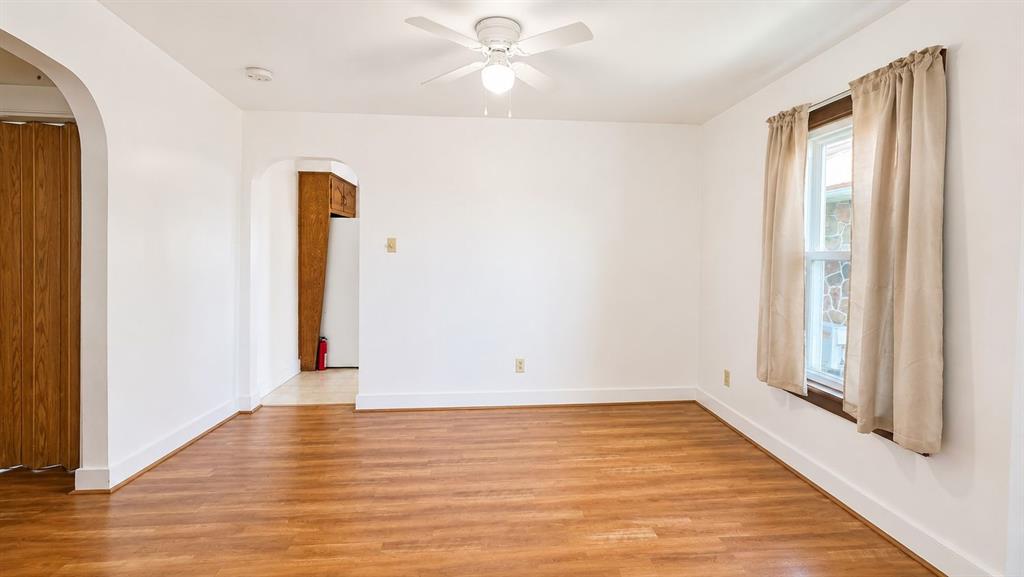 1006 Poe Street Vandergrift, PA 15690 - Photo 5 of 17