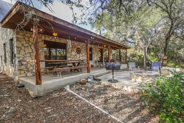 $380,000 | 1177 Cr 348 Concan Tx 78838, Concan, TX 78838