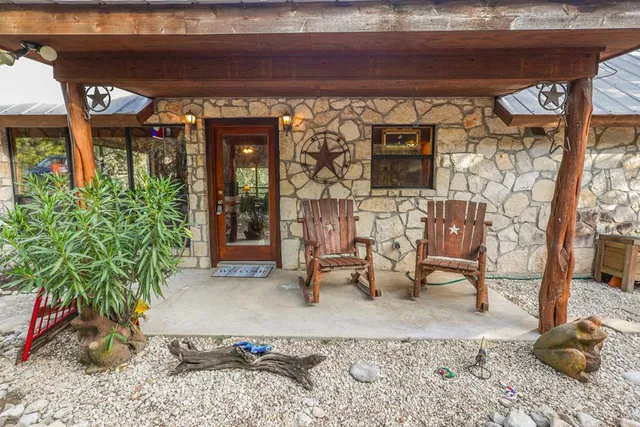 $380,000 | 1177 Cr 348 Concan Tx 78838, Concan, TX 78838