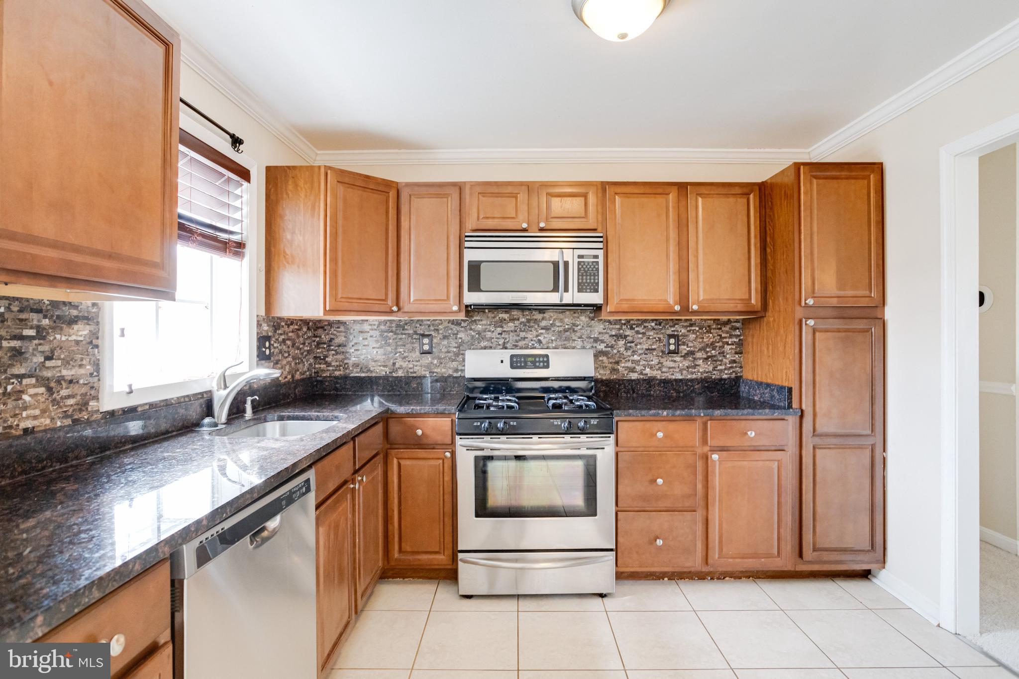 424 Haslett Road Joppa, MD 21085 - Photo 8 of 45 SS Appliances