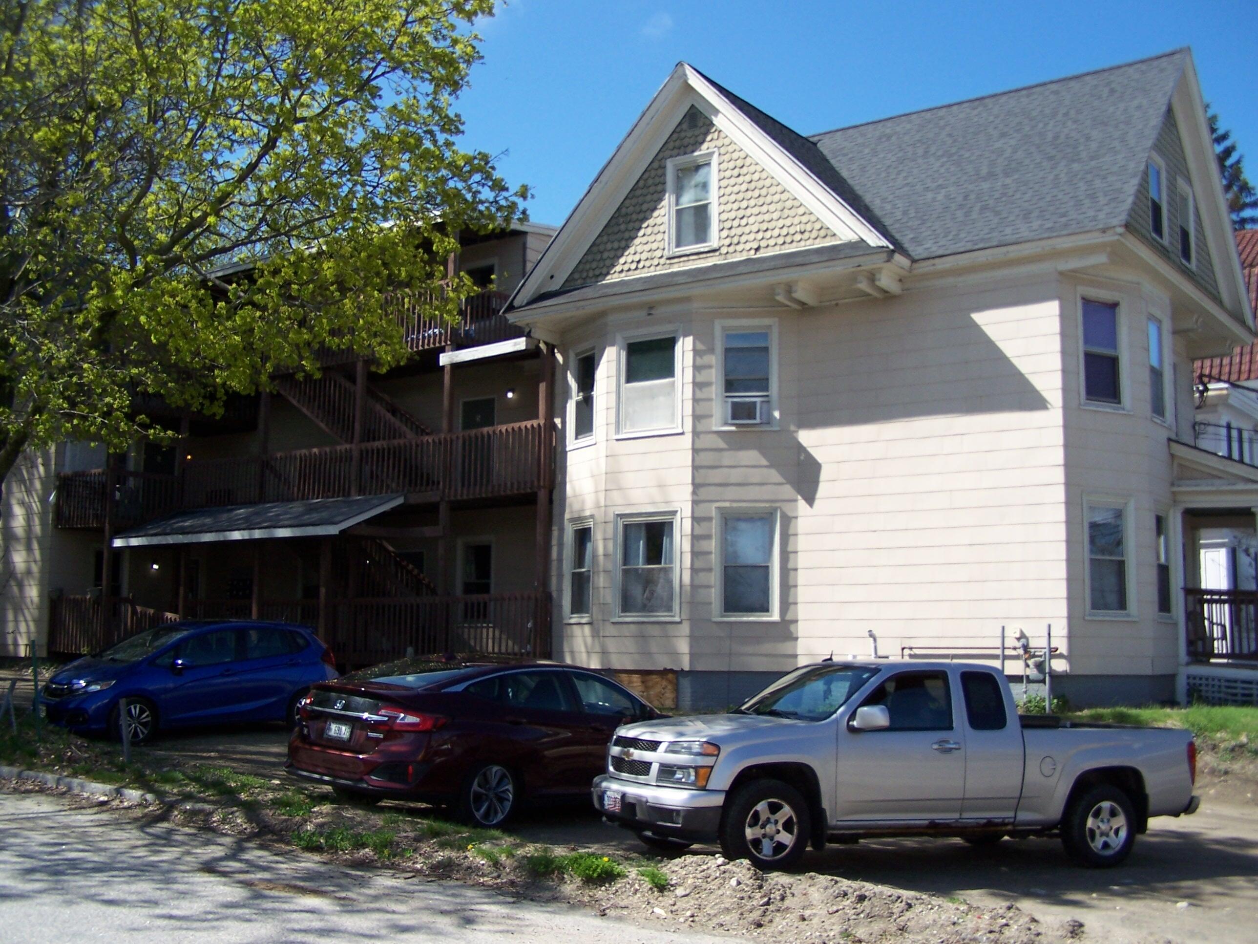 247 Main Street Auburn, ME 04210 - Photo 2 of 5 103_9665