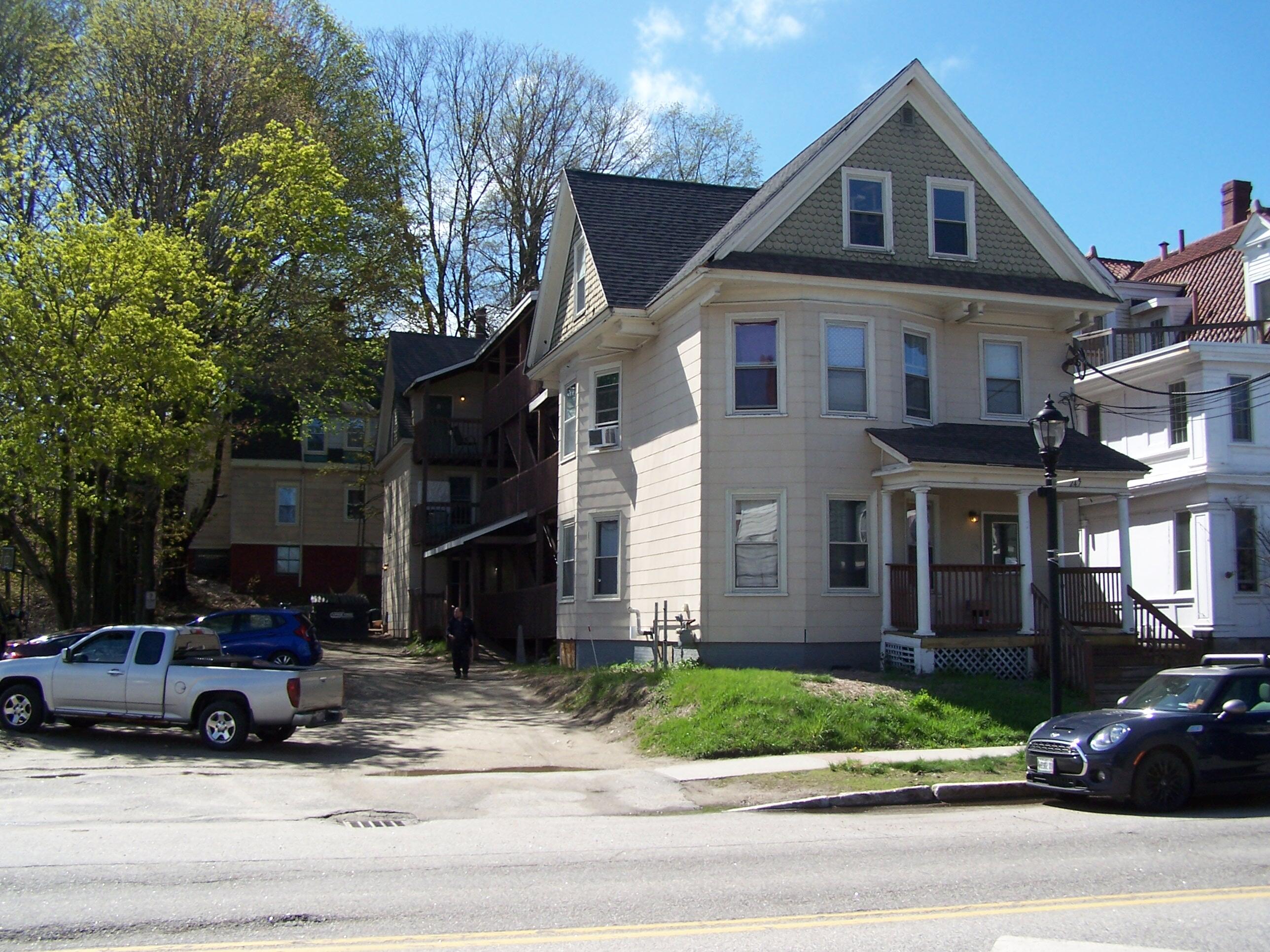 247 Main Street Auburn, ME 04210 - Photo 3 of 5 103_9668