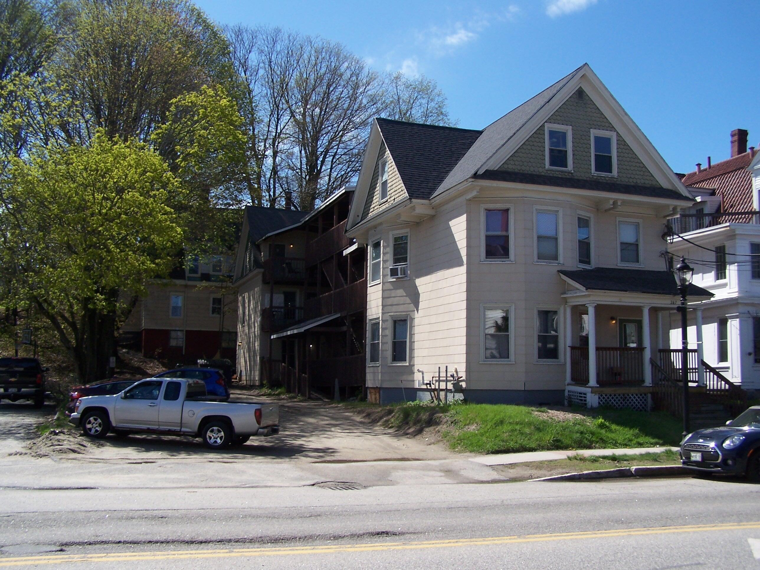 247 Main Street Auburn, ME 04210 - Photo 5 of 5 103_9666