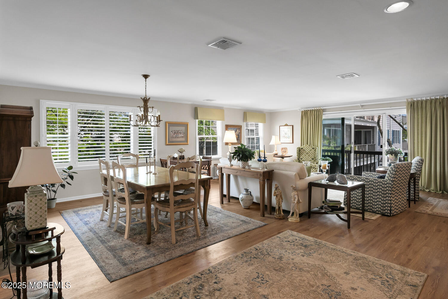 93 Bay Point Harbour Point Pleasant, NJ 08742 - Photo 22 of 49 a view of a dining room with furniture