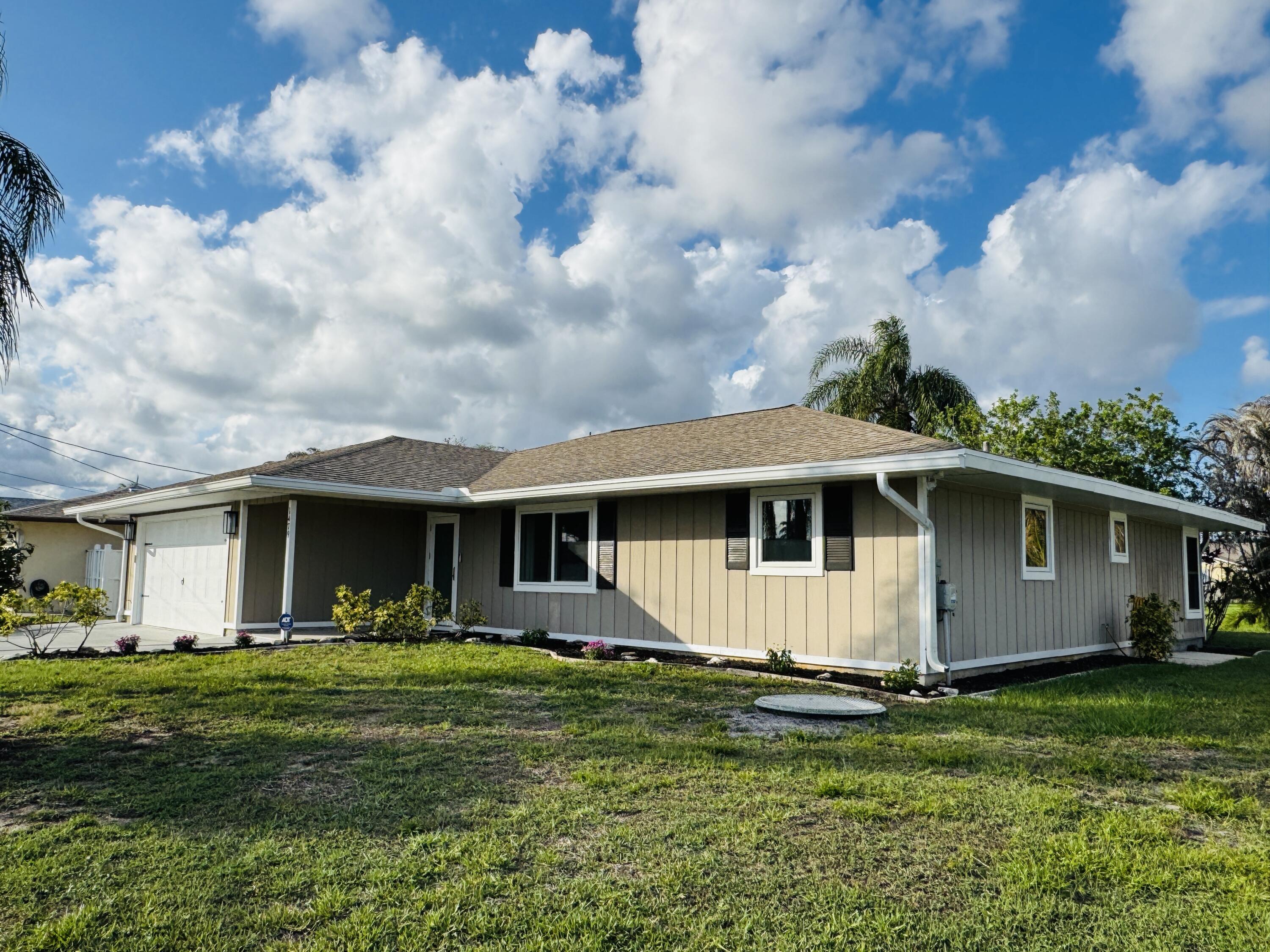 1479 Southeast Pitcher Road Port St. Lucie, FL 34952 - Photo 3 of 29 IMG_1856