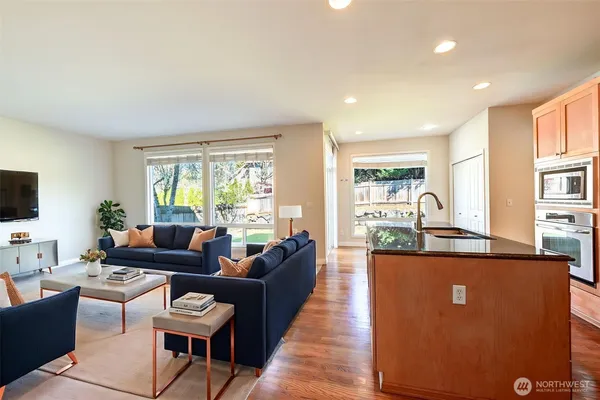 $4,500 | 22524 Northeast 98th Place, Redmond, WA 98053