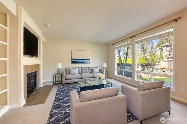 $4,500 | 22524 Northeast 98th Place, Redmond, WA 98053