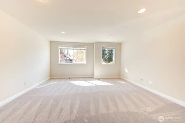 $4,500 | 22524 Northeast 98th Place, Redmond, WA 98053