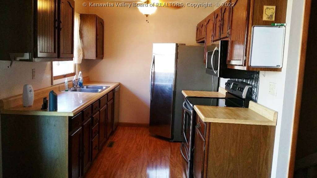 2314 Fisher Ridge Road Kenna, WV 25248 - Photo 3 of 16 Gallery Image 3