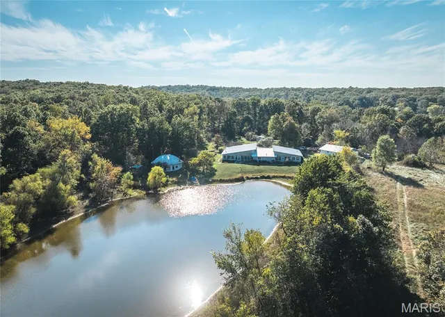 $825,000 | 98 Turkey Ridge Lane, Steelville, MO 65565