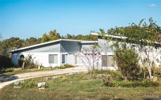 $825,000 | 98 Turkey Ridge Lane, Steelville, MO 65565