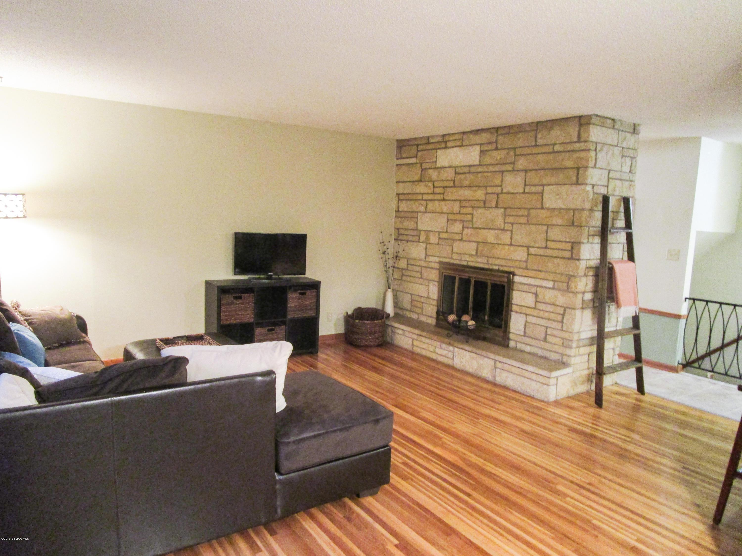 1500 7th Street Northeast Rochester, MN 55906 - Photo 3 of 96