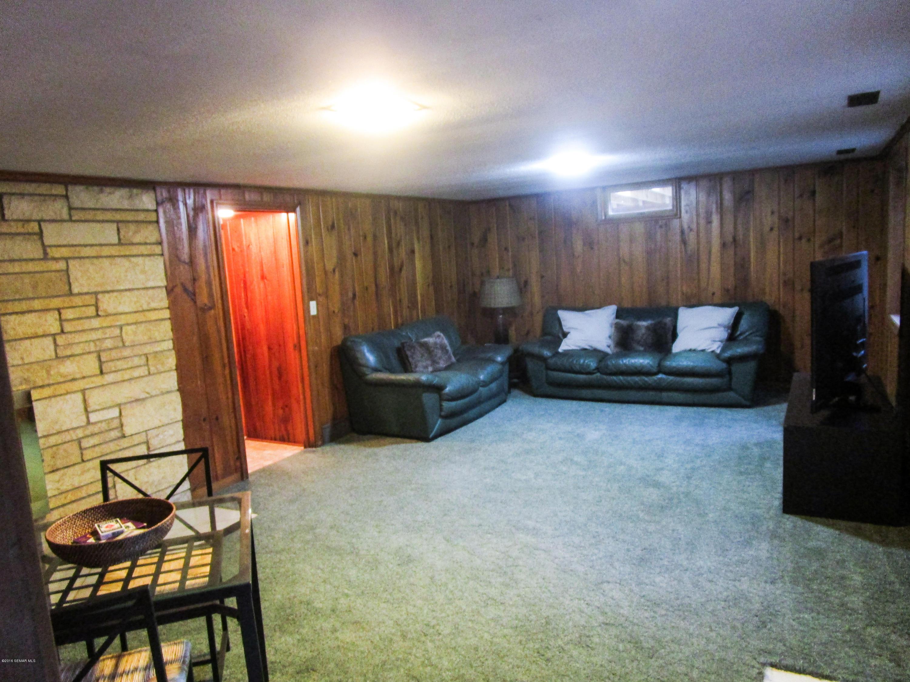 1500 7th Street Northeast Rochester, MN 55906 - Photo 9 of 96