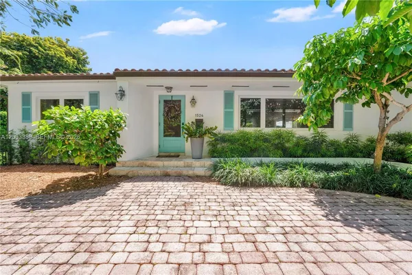 $12,500 | 1524 Siena Avenue, Coral Gables, FL 33146