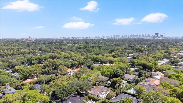 $11,500 | 1524 Siena Avenue, Coral Gables, FL 33146