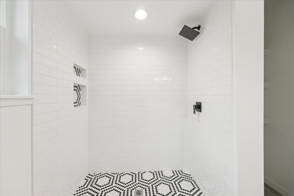 5411 Logston Lane Spring, TX 77389 - Photo 17 of 34