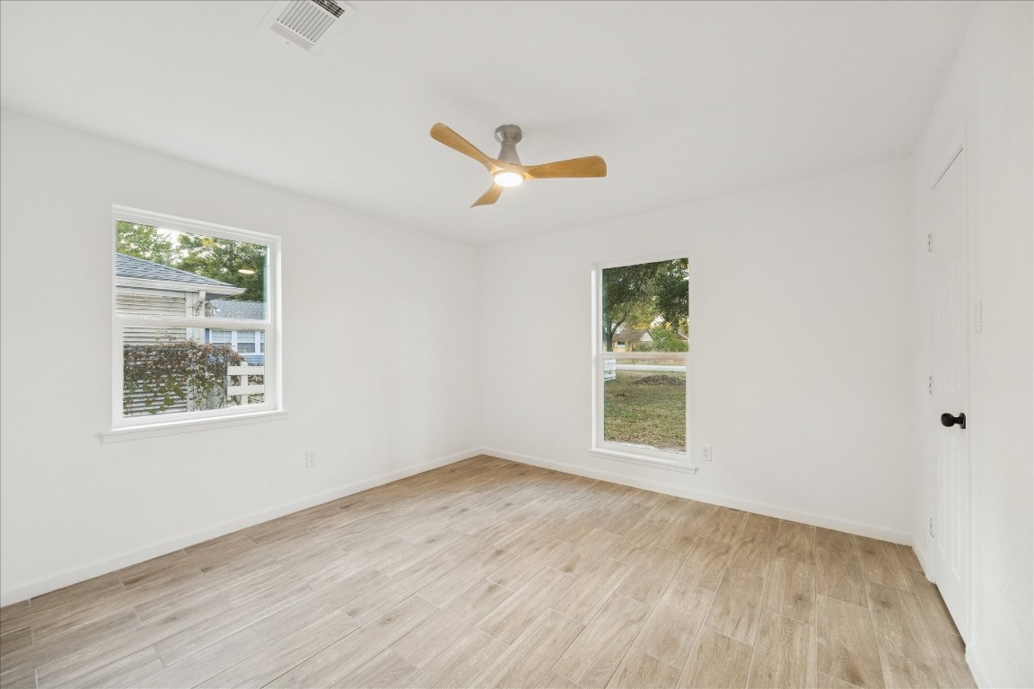 5411 Logston Lane Spring, TX 77389 - Photo 20 of 34