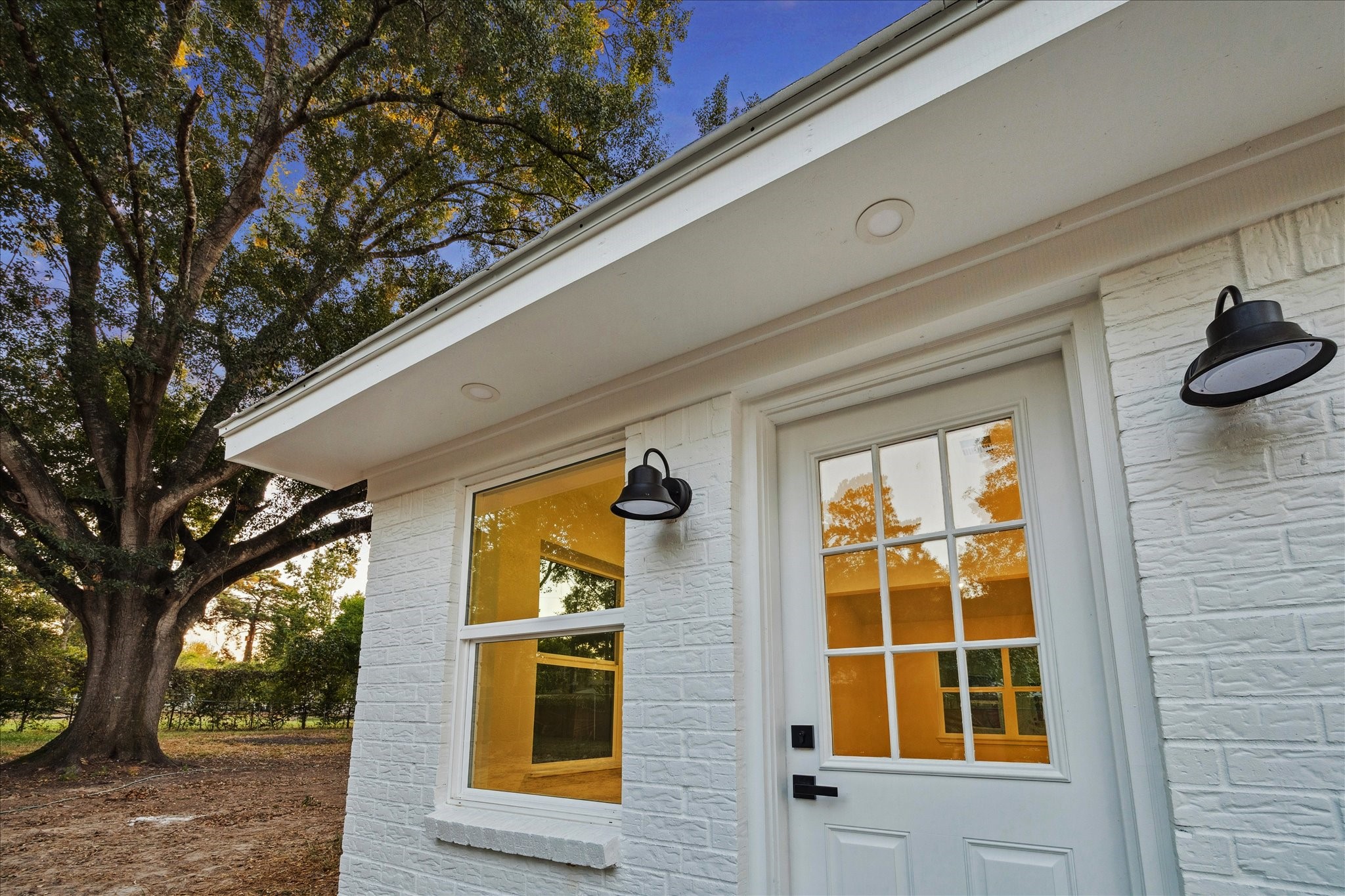 5411 Logston Lane Spring, TX 77389 - Photo 26 of 34 a view of front door and tree