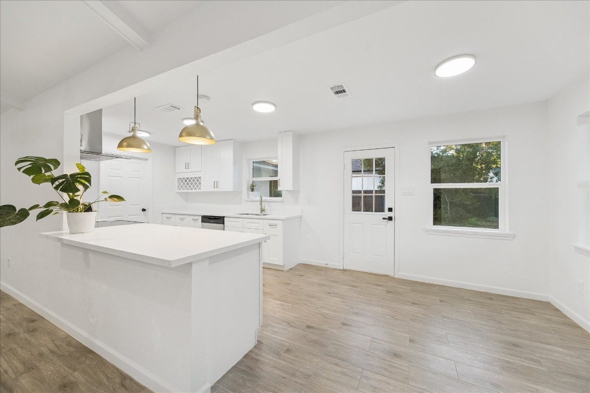 5411 Logston Lane Spring, TX 77389 - Photo 10 of 34