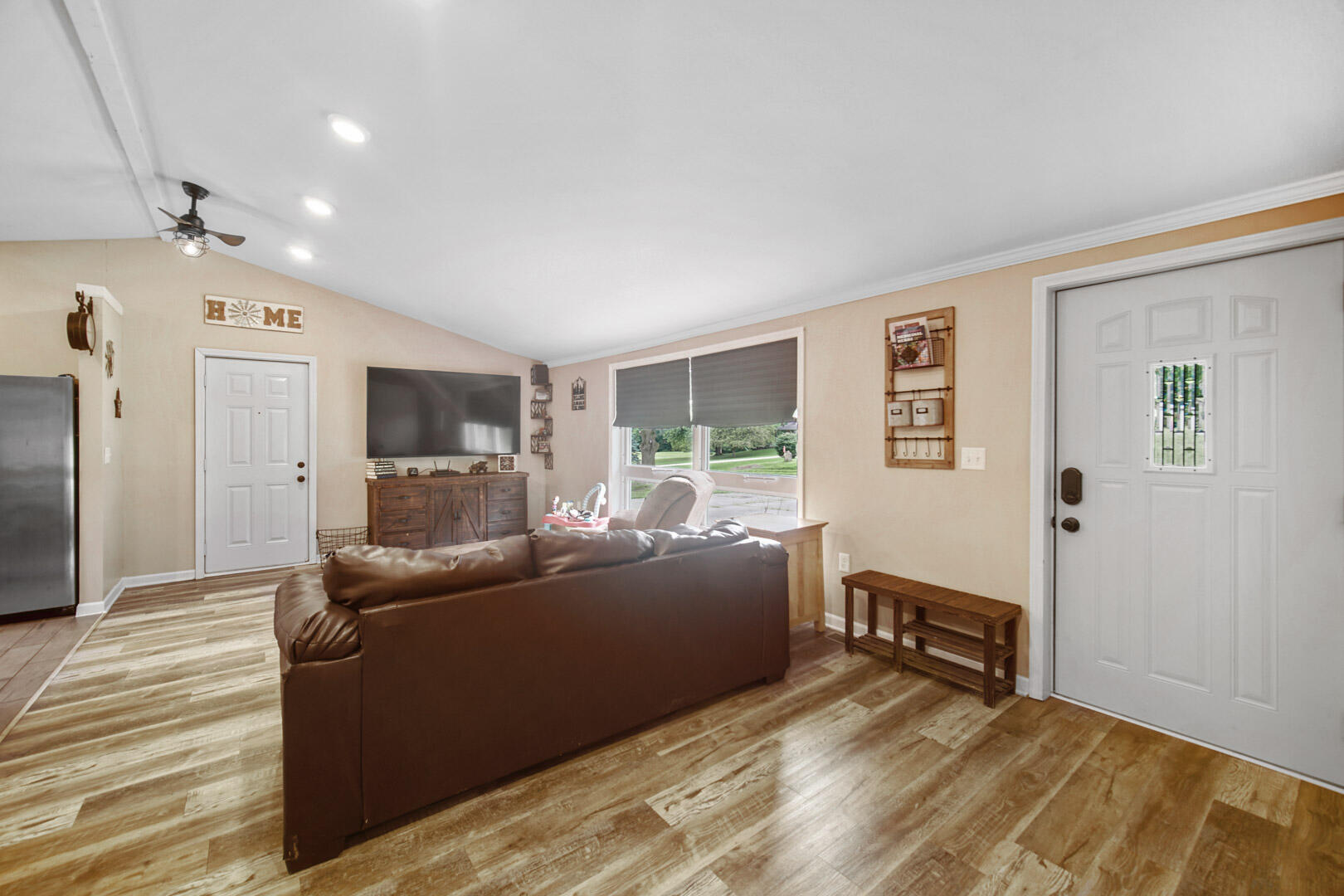 1854 North Forrester Road La Porte, IN 46350 - Photo 13 of 24 1620x1080