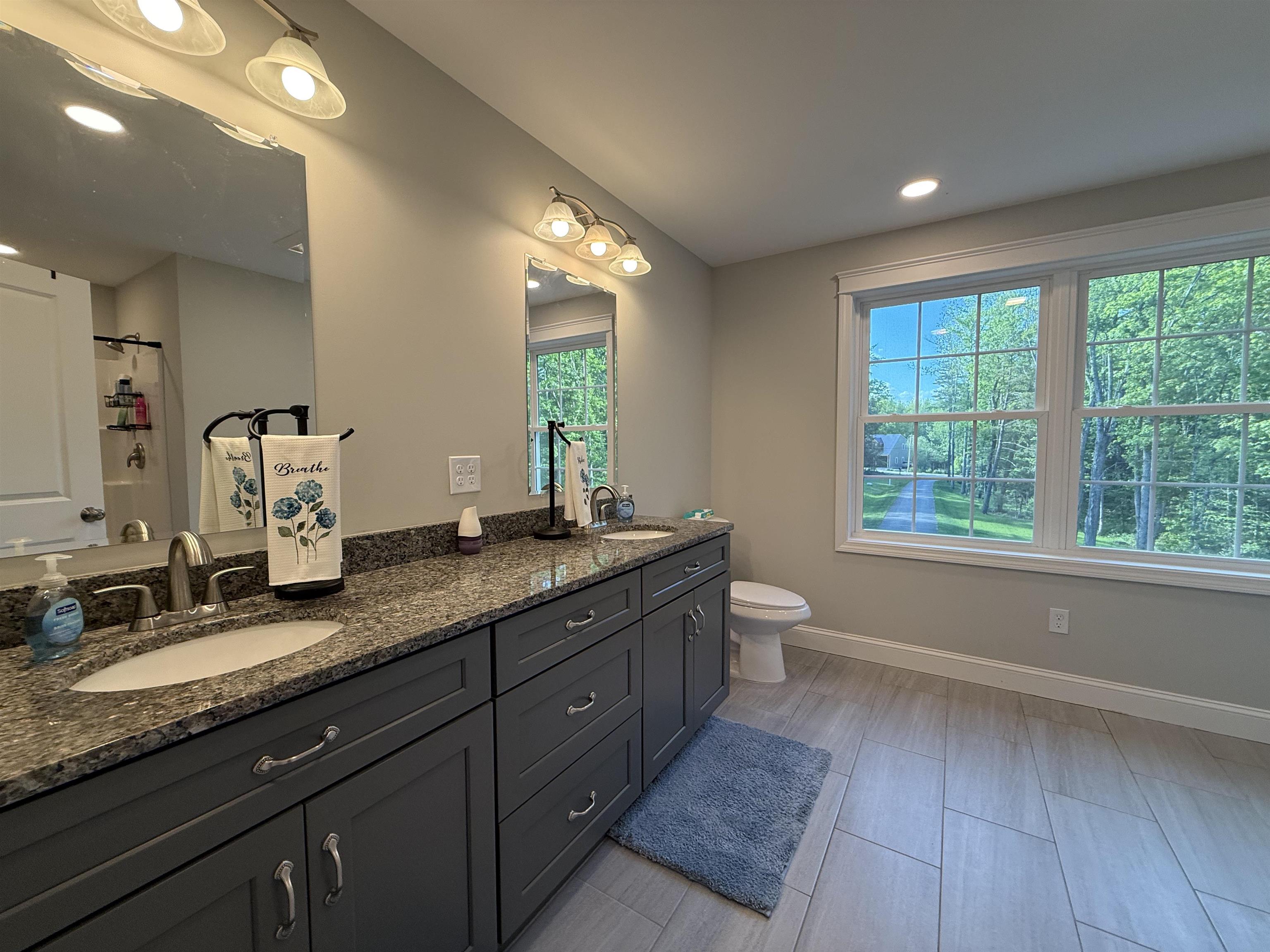 26 Swamp Road Epsom, NH 03234 - Photo 16 of 32