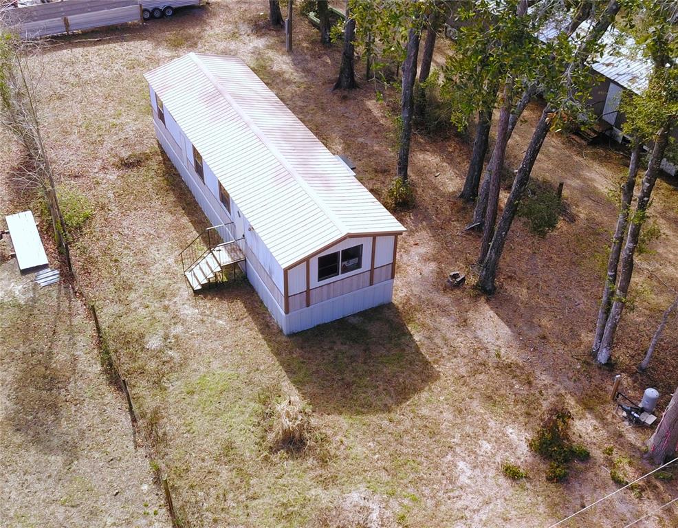 7809 Southwest 12th Place Bell, FL 32619 - Photo 3 of 21