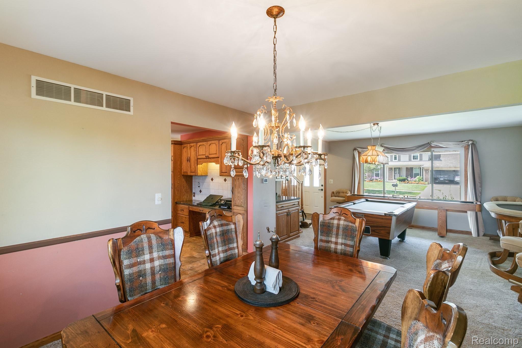 1428 Walnut Ridge Circle Canton, MI 48187 - Photo 13 of 32 IMG_0221.jpg