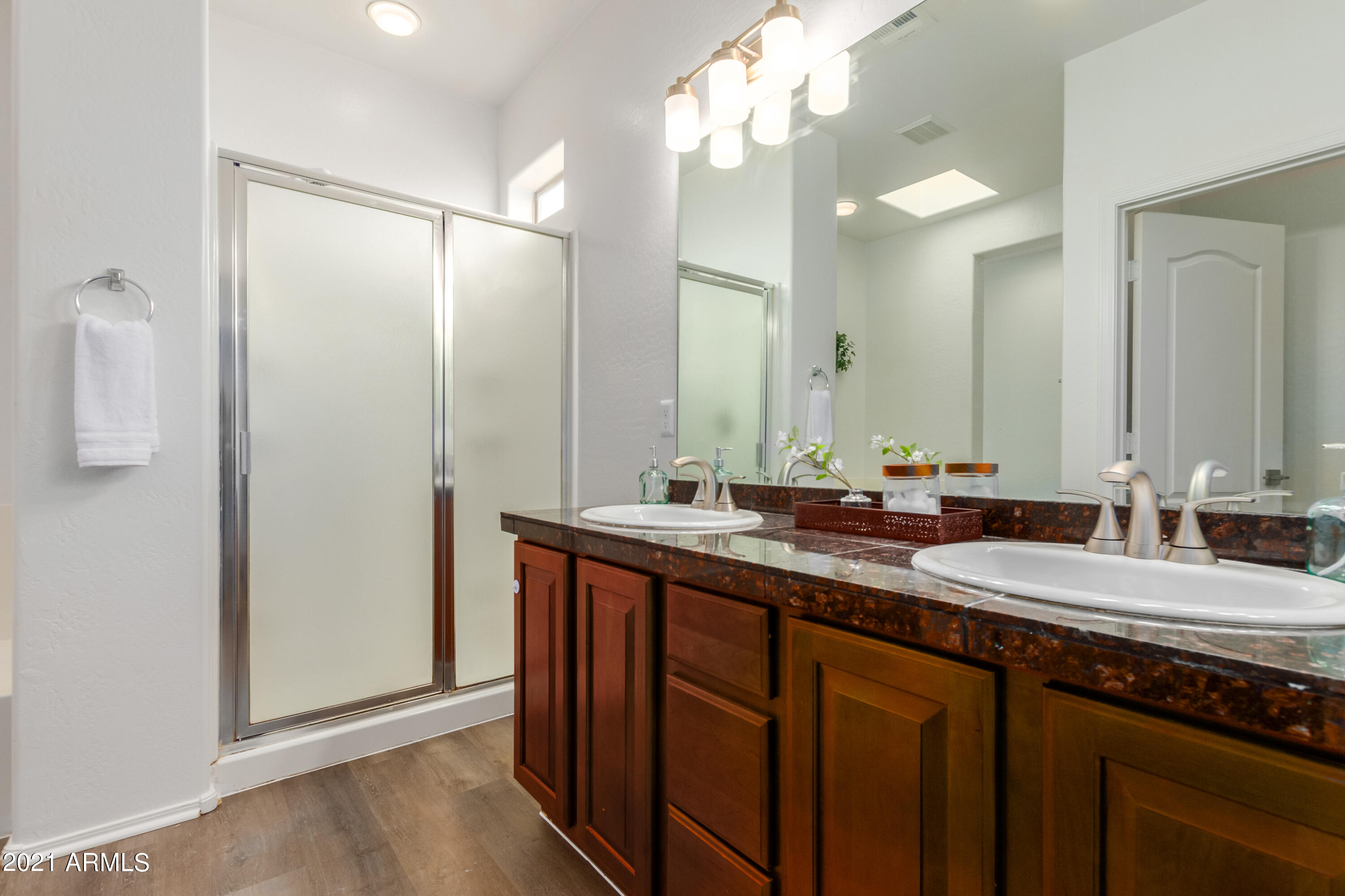 19226 North Cave Creek Road, Unit 105 Phoenix, AZ 85024 - Photo 18 of 32 18-Cave Creek