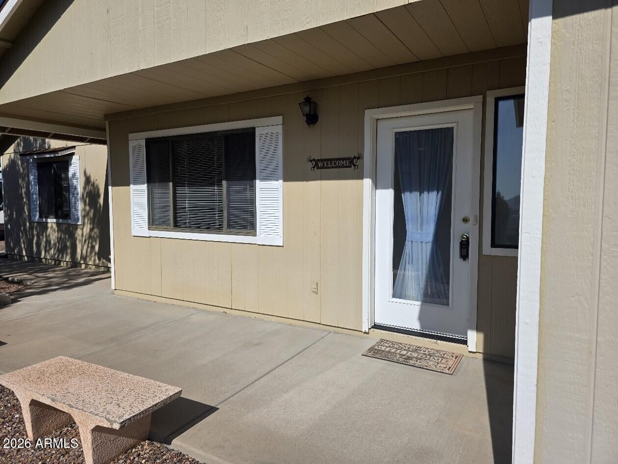 949 Geronimo Lane Show Low, AZ 85901 - Photo 5 of 46