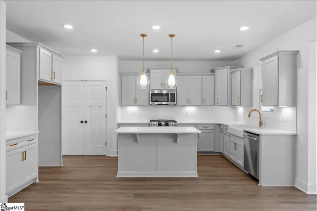 $429,990 | 303 Moorish Circle, Fountain Inn, SC 29644