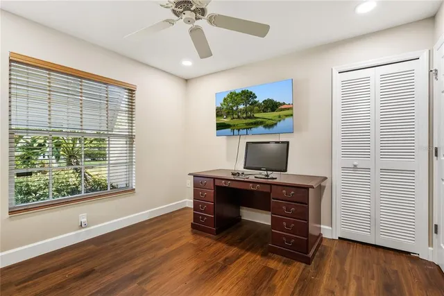 $450,000 | 4016 Oakley Greene, Unit 40, Sarasota, FL 34235