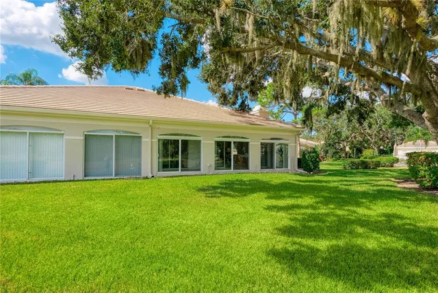 $450,000 | 4016 Oakley Greene, Unit 40, Sarasota, FL 34235