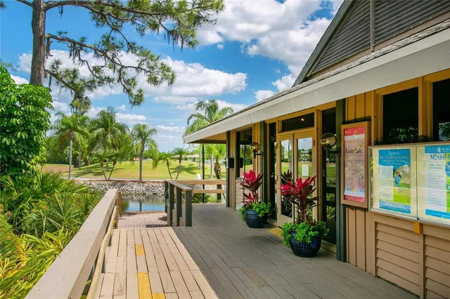 $450,000 | 4016 Oakley Greene, Unit 40, Sarasota, FL 34235