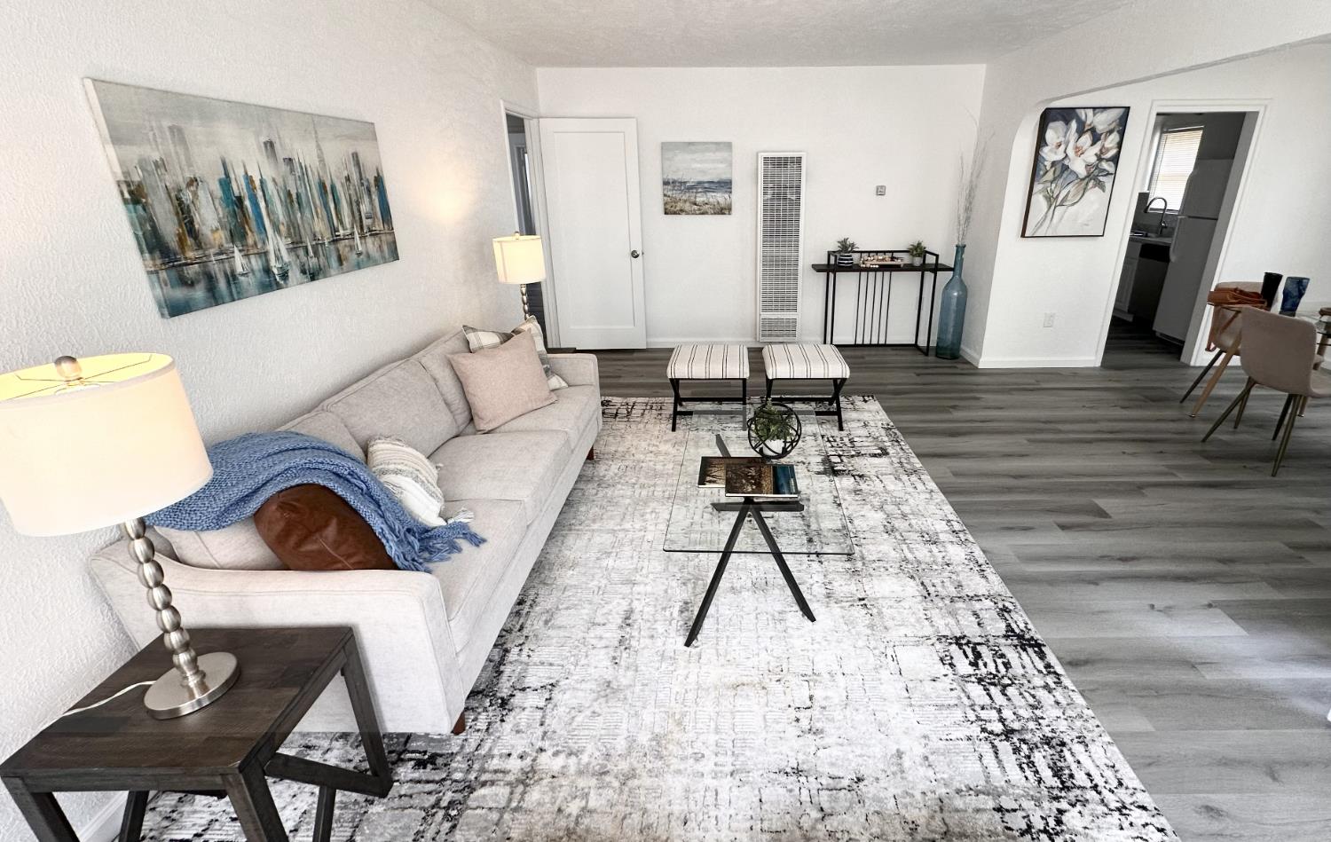 102 East Willamette Avenue Fresno, CA 93706 - Photo 4 of 19