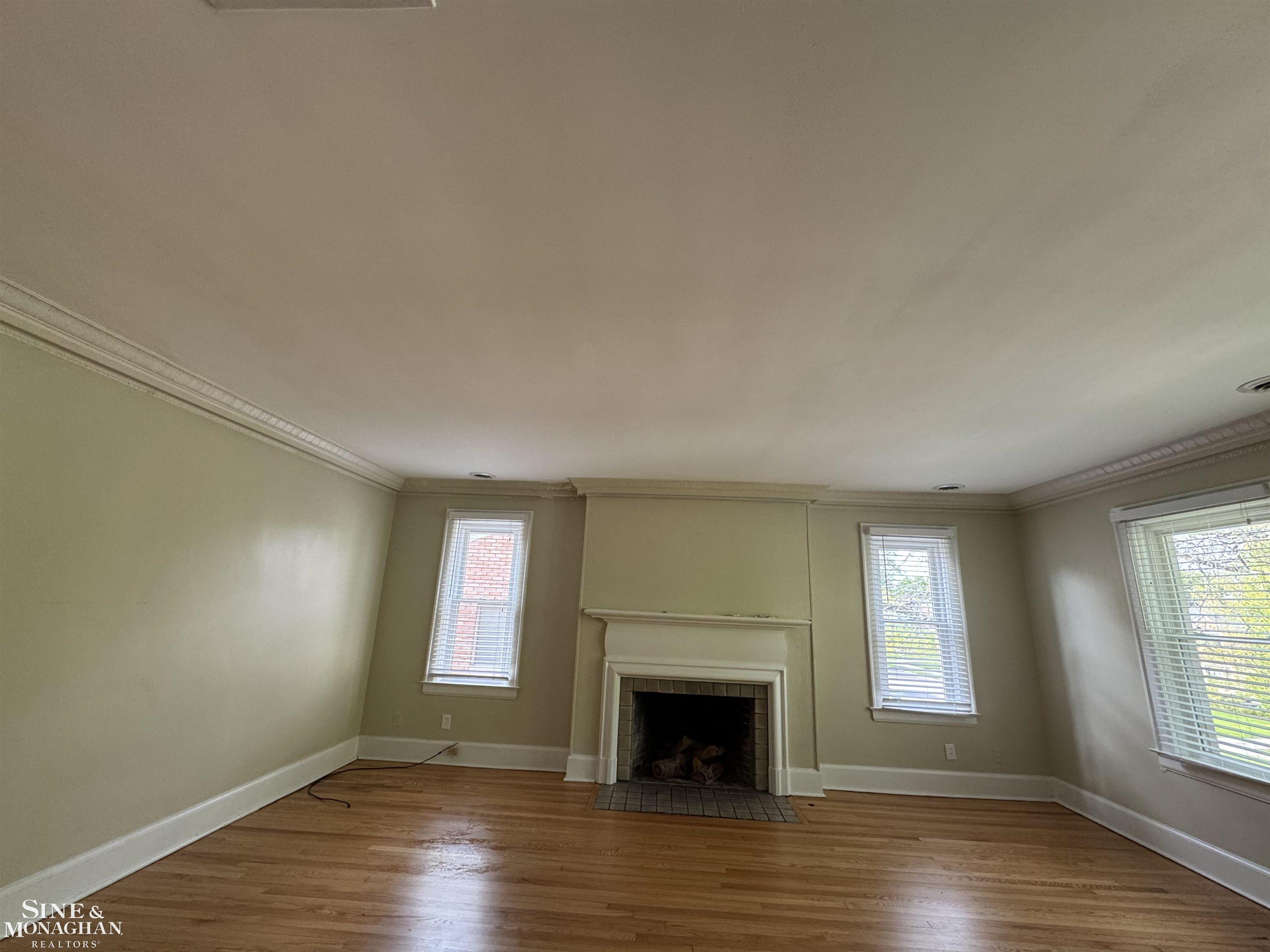 371 Neff Road Grosse Pointe, MI 48230 - Photo 3 of 12