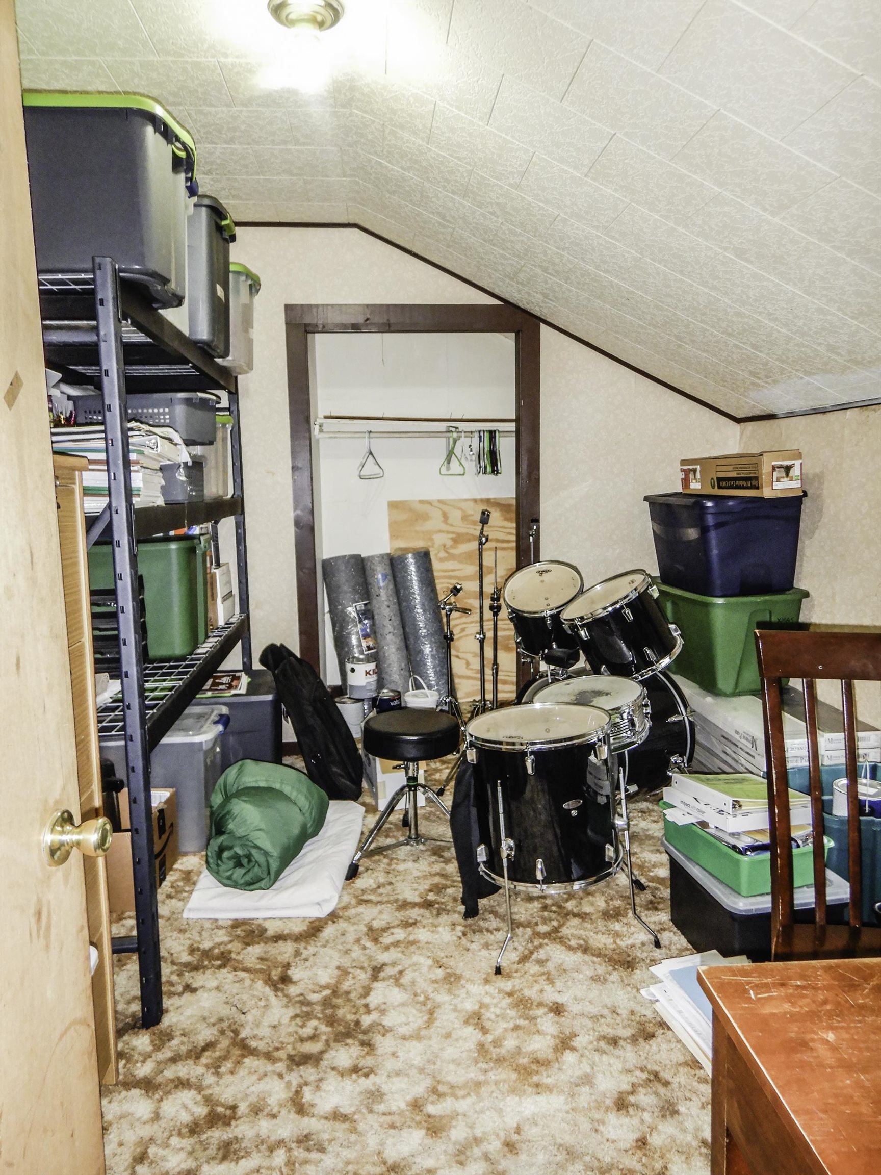 301 Collins Avenue Oconto, WI 54153 - Photo 13 of 37