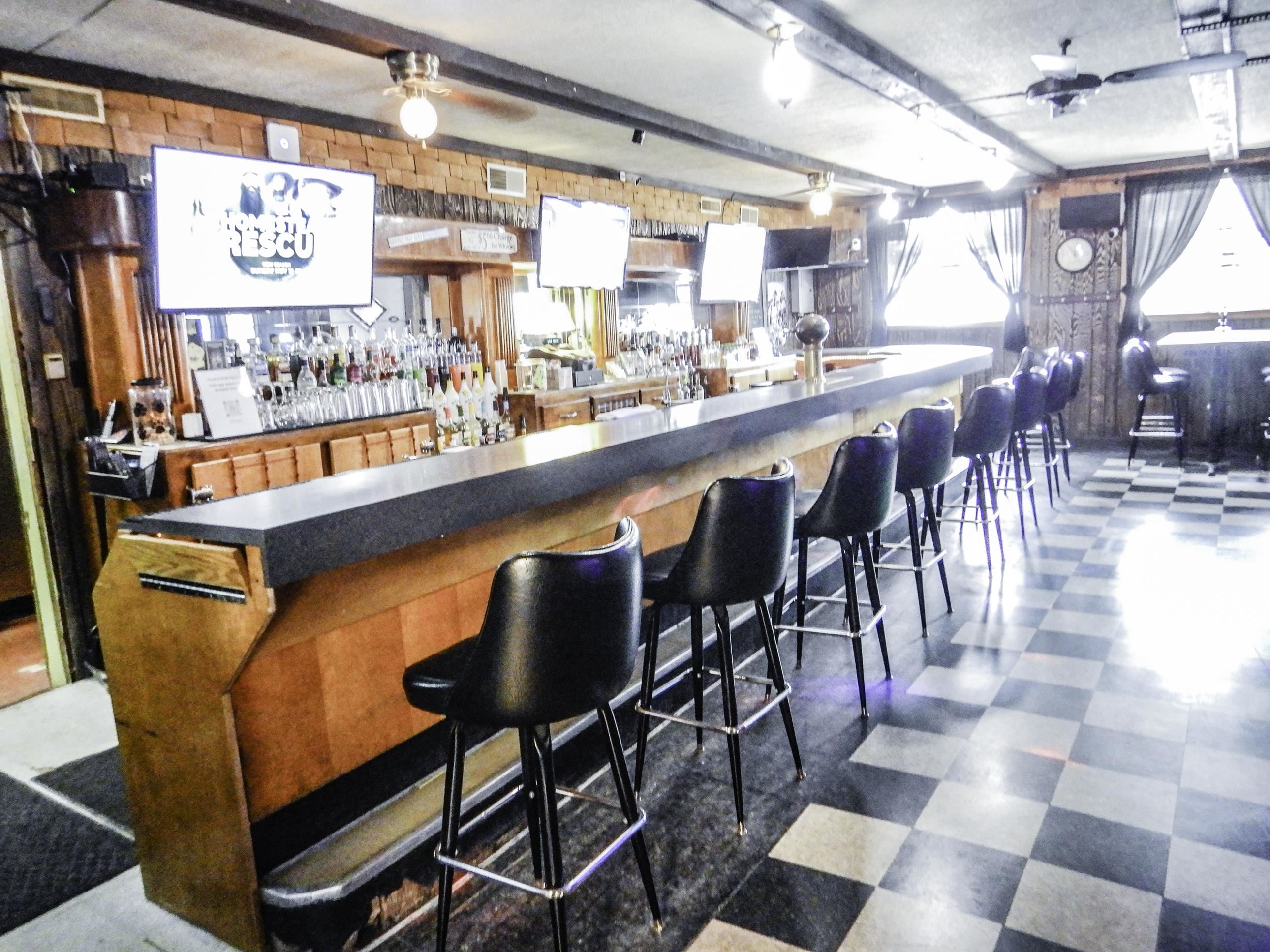 301 Collins Avenue Oconto, WI 54153 - Photo 20 of 37