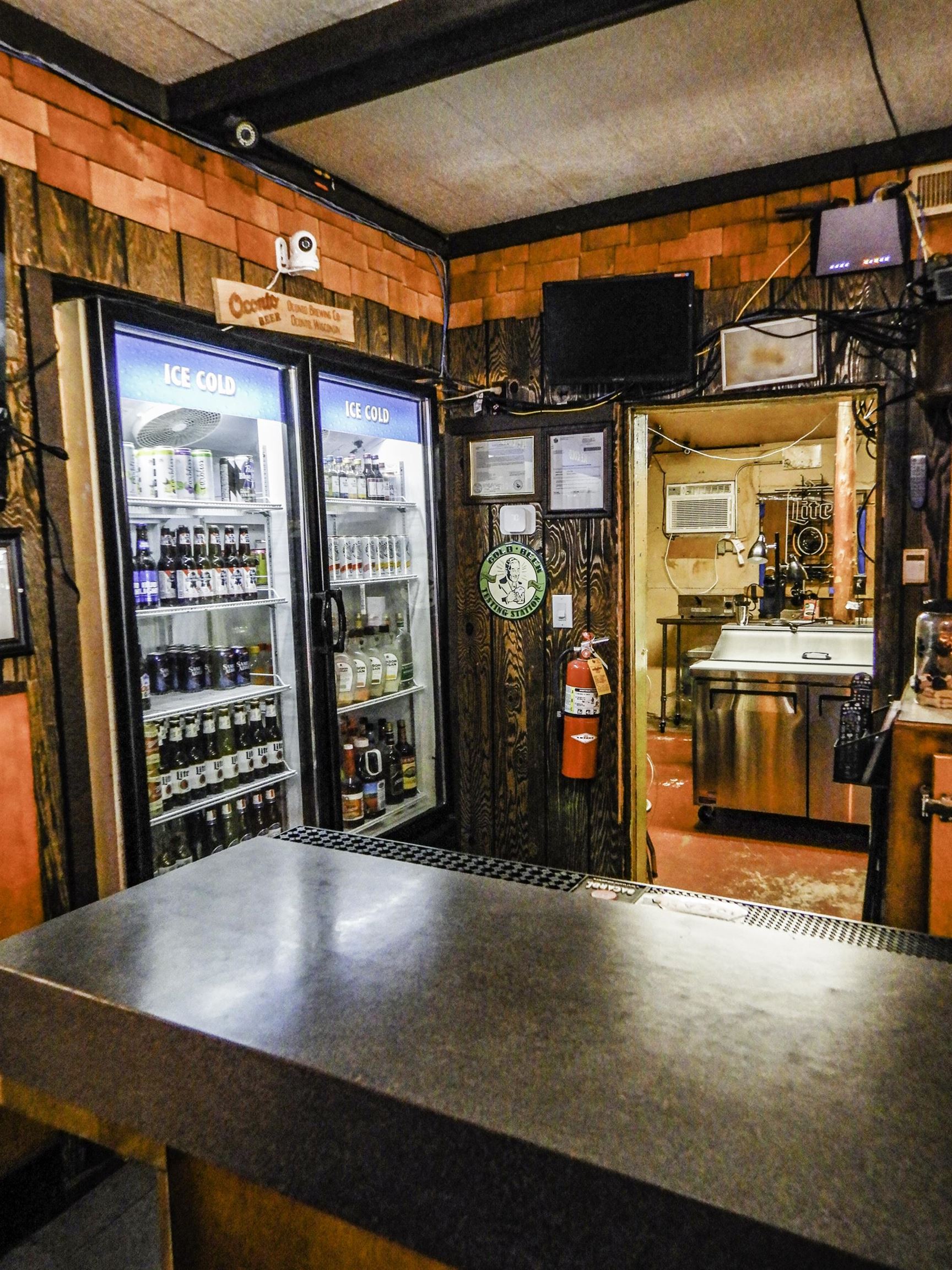 301 Collins Avenue Oconto, WI 54153 - Photo 34 of 37