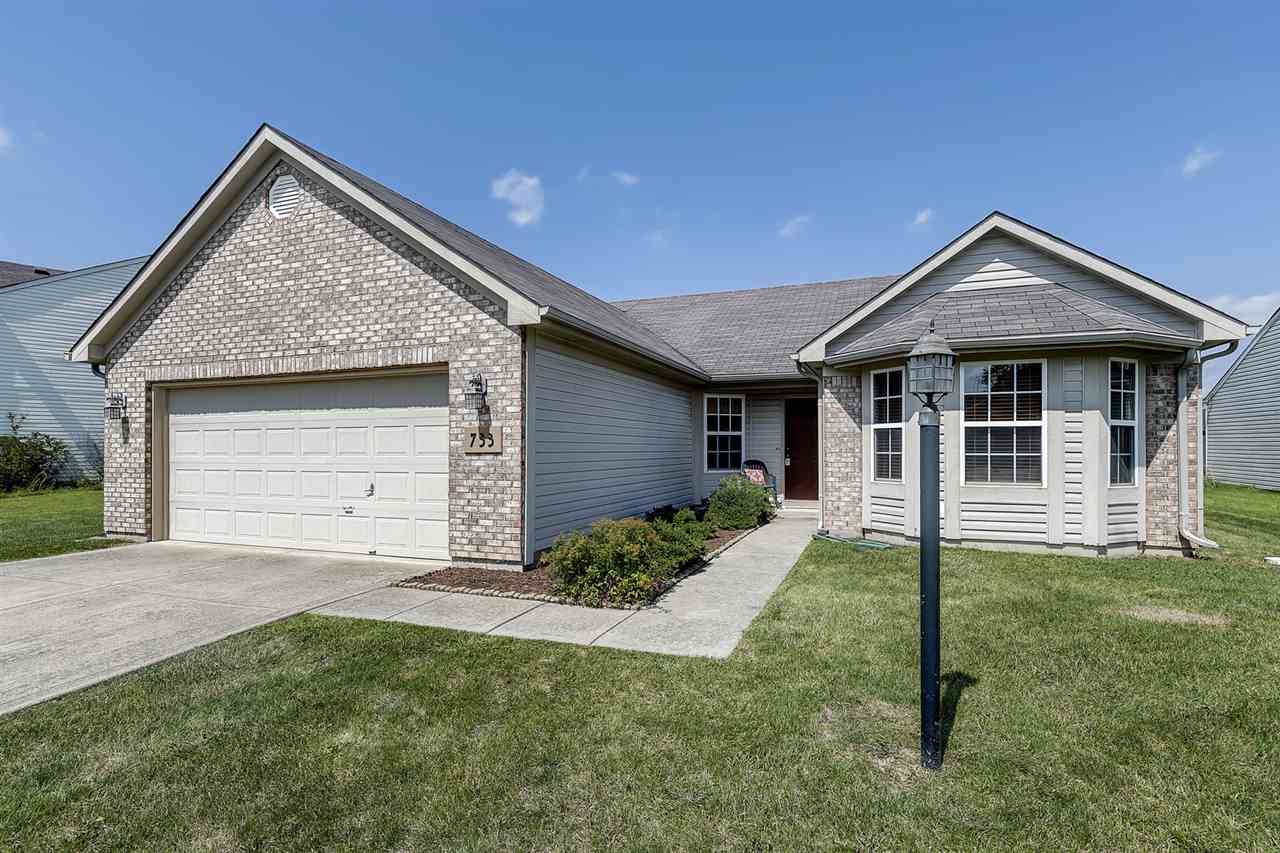 733 Springwater Road Kokomo, IN 46902 - Photo 3 of 29