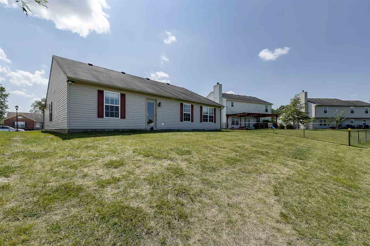733 Springwater Road Kokomo, IN 46902 - Photo 5 of 29